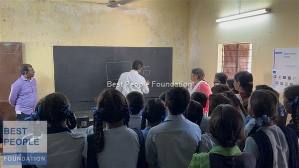 Students learning about computer hardware